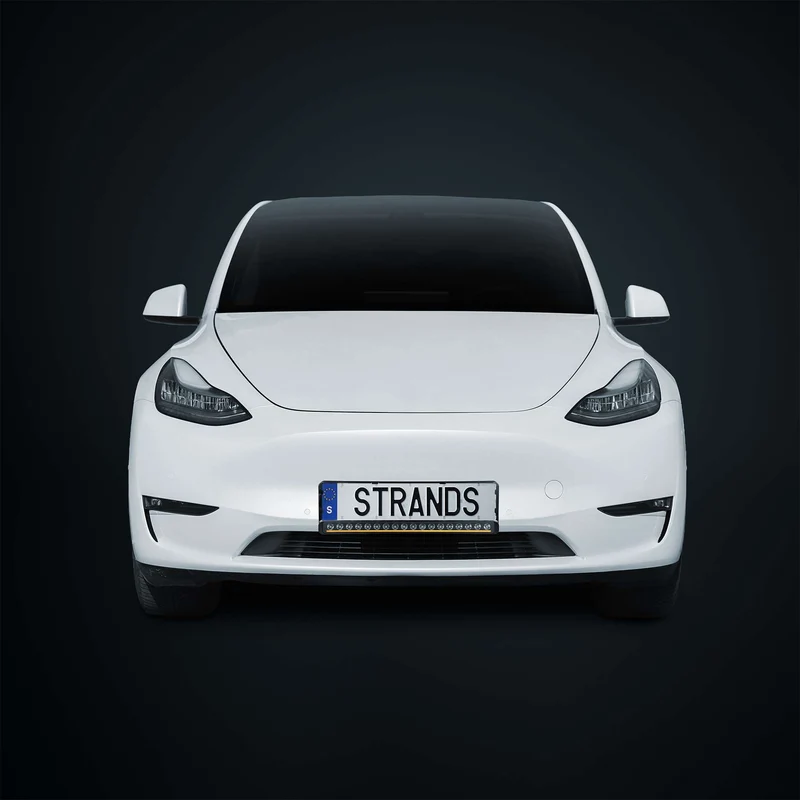 Kit di barre luminose a LED Strands Nuuk D-Line per targa, compatibile con Tesla Model Y 2020-2024.