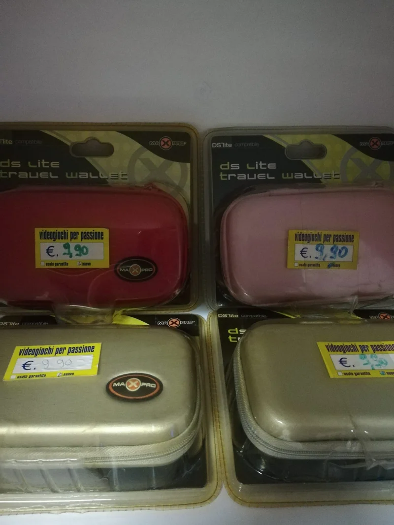 MAX PRO CUSTODIA PER DS/DS LITE (cad:1)