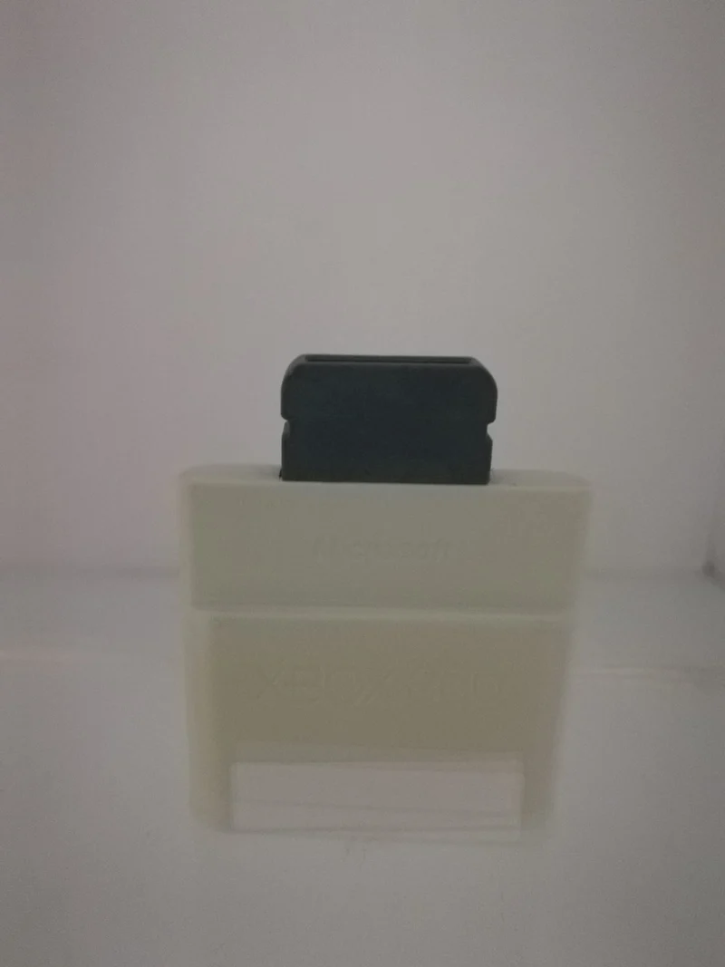MEMORY XBOX 360 64 MB (usata)