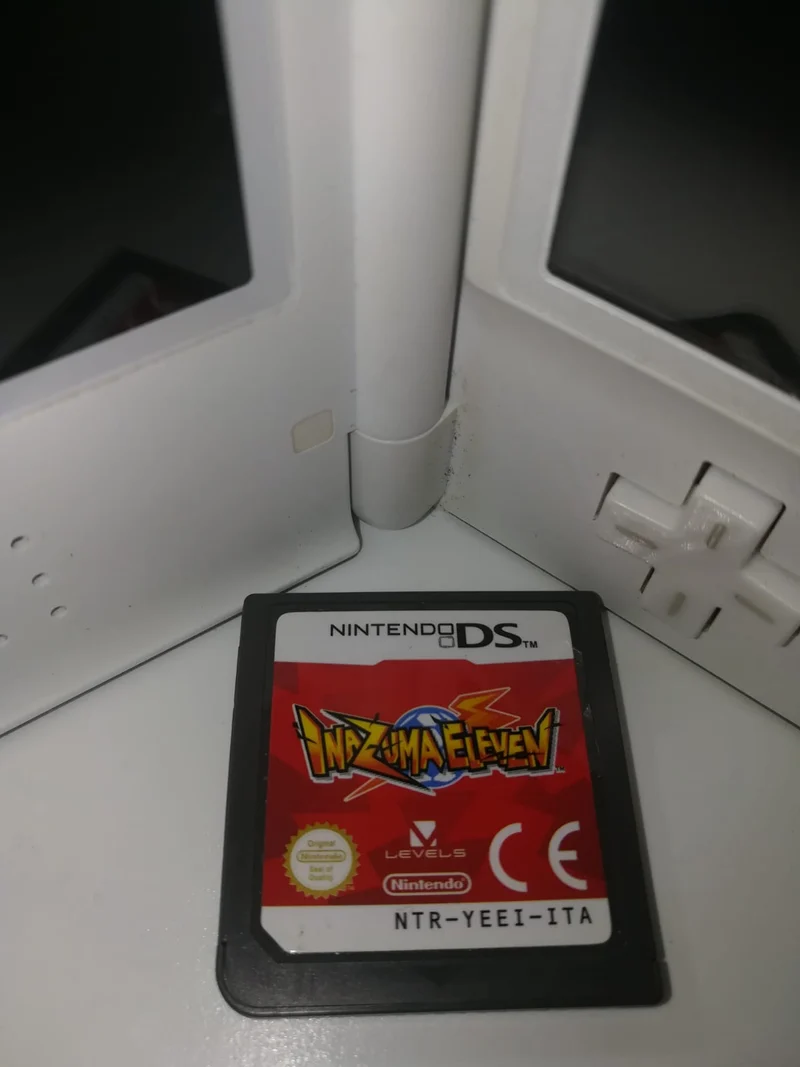 INAZUMA ELEVEN NINTENDO DS (senza custodia rubata in fiera )