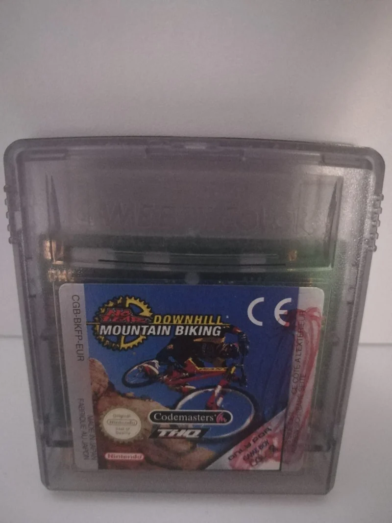 DOWNHILL MOUNTAIN BIKING GAME BOY COLOR NINTENDO