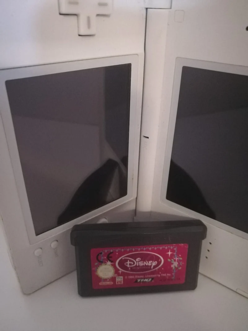 DISNEY PRINCIPESSE GBA NINTENDO