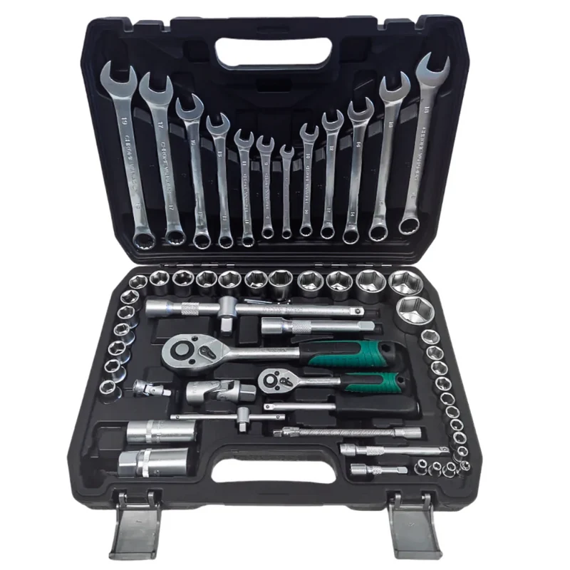 Set di bussole, chiavi e cricchetto con attacchi da 1/2" e 1/4" / 60 pezzi