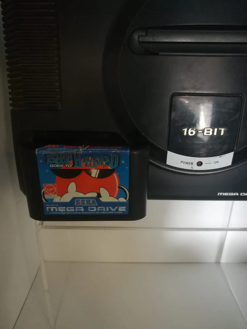 SPOT GOES TO HOLLYWOOD MEGA DRIVE SEGA
