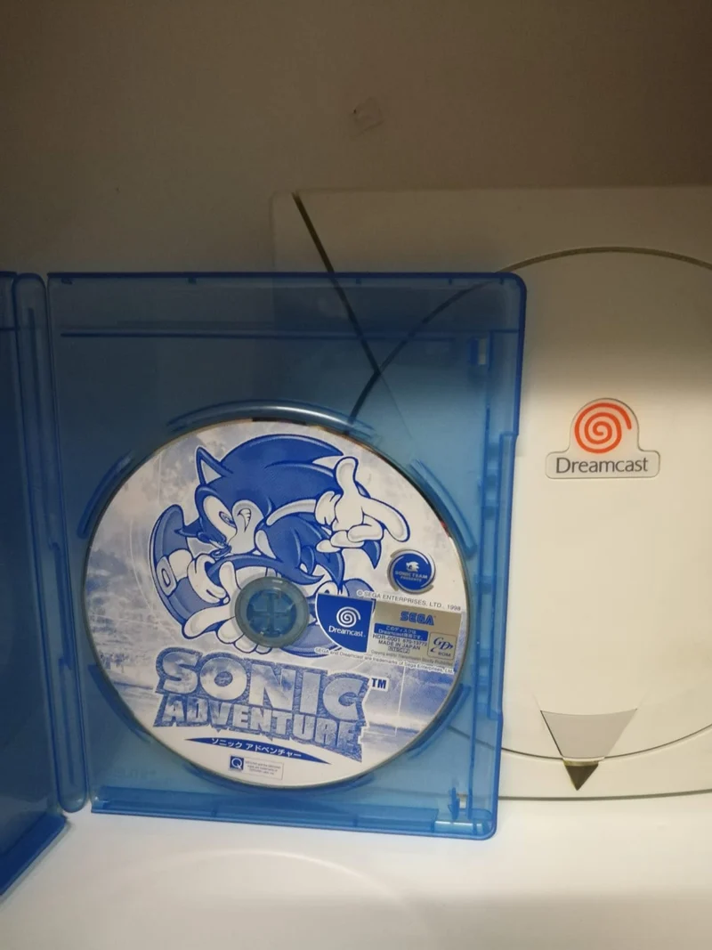 SONIC ADVENTURE DREAMCAST SEGA (senza custodia)