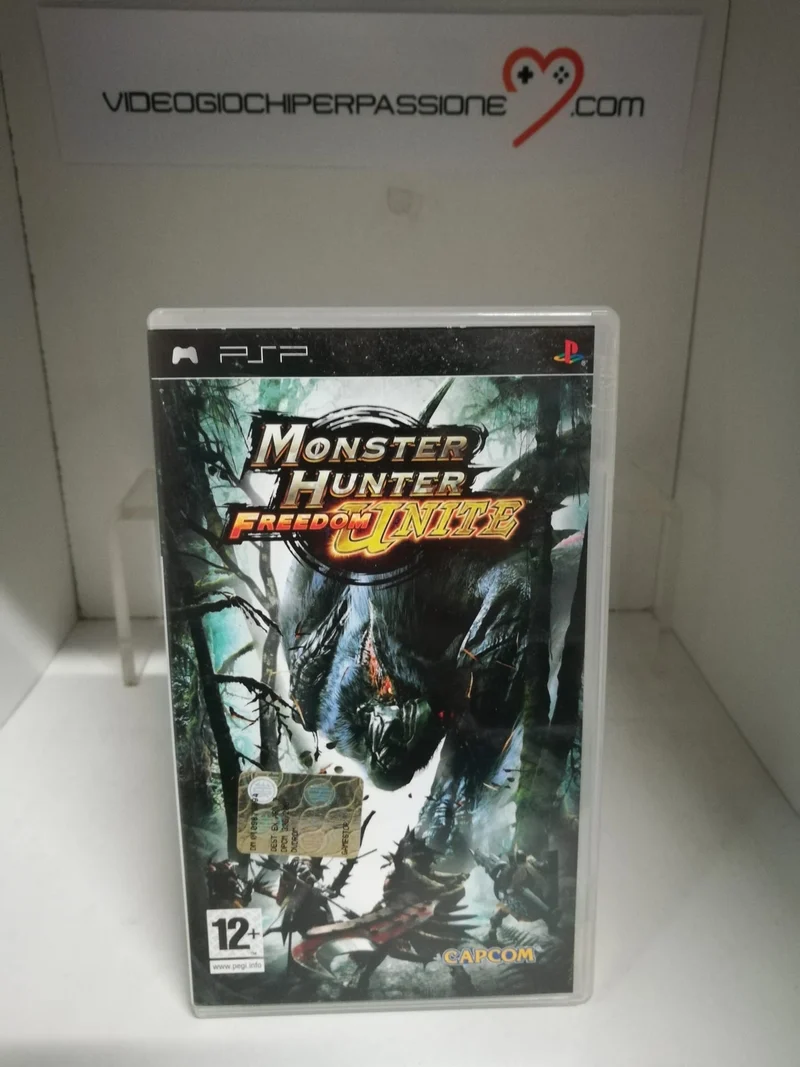 MONSTER HUNTER FREEDOM UNITE PSP (versione italiana)(usato)