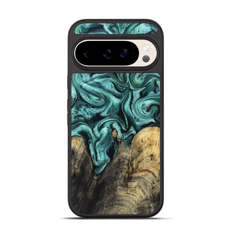 Pixel 10 Pro Wood Phone Case - Omarion (Green, 829977)