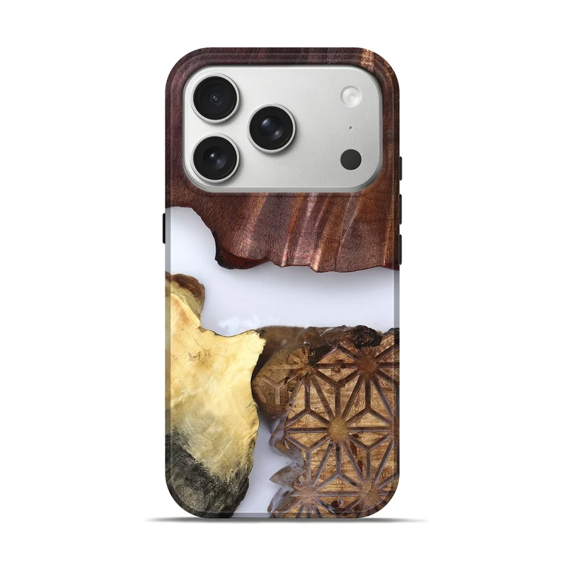 iPhone 17 Pro Wood Live Edge Phone Case - Deanna (Clear, 829796)