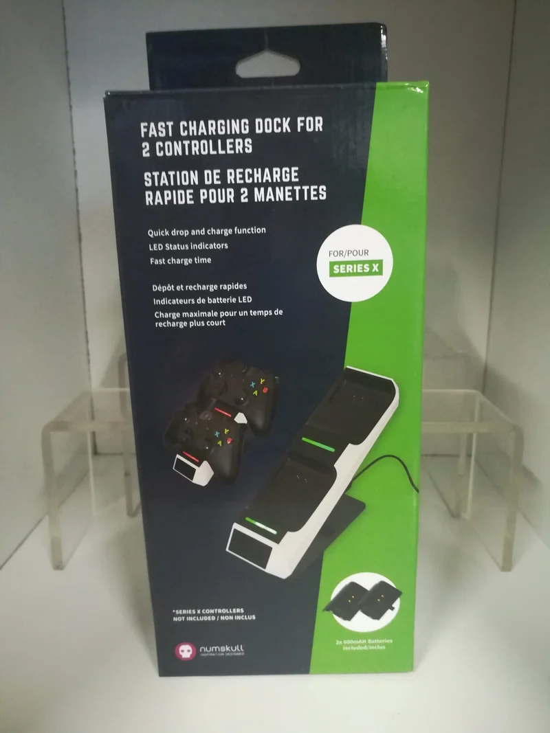 XBOX SERIE X BASE DI RICARICA -INCLUDE 2 BATTERIE-