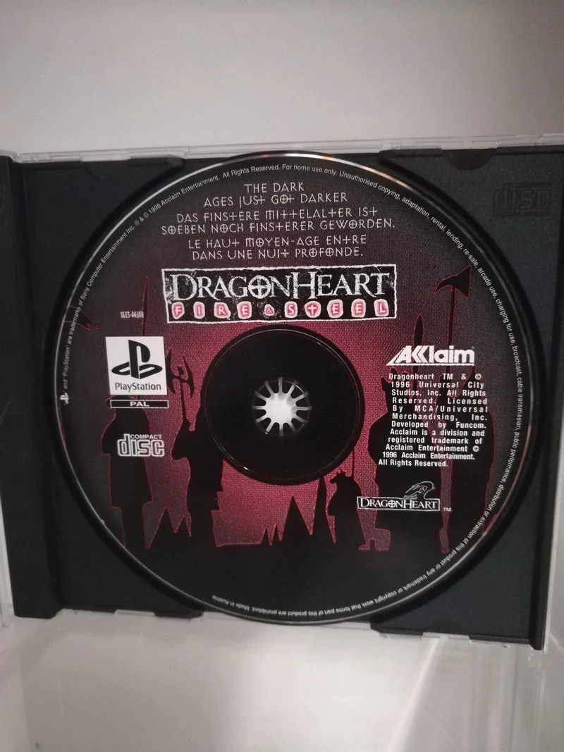DRAGON HEART FIRE & STEEL PS1 (usato garantito)(solo cd)