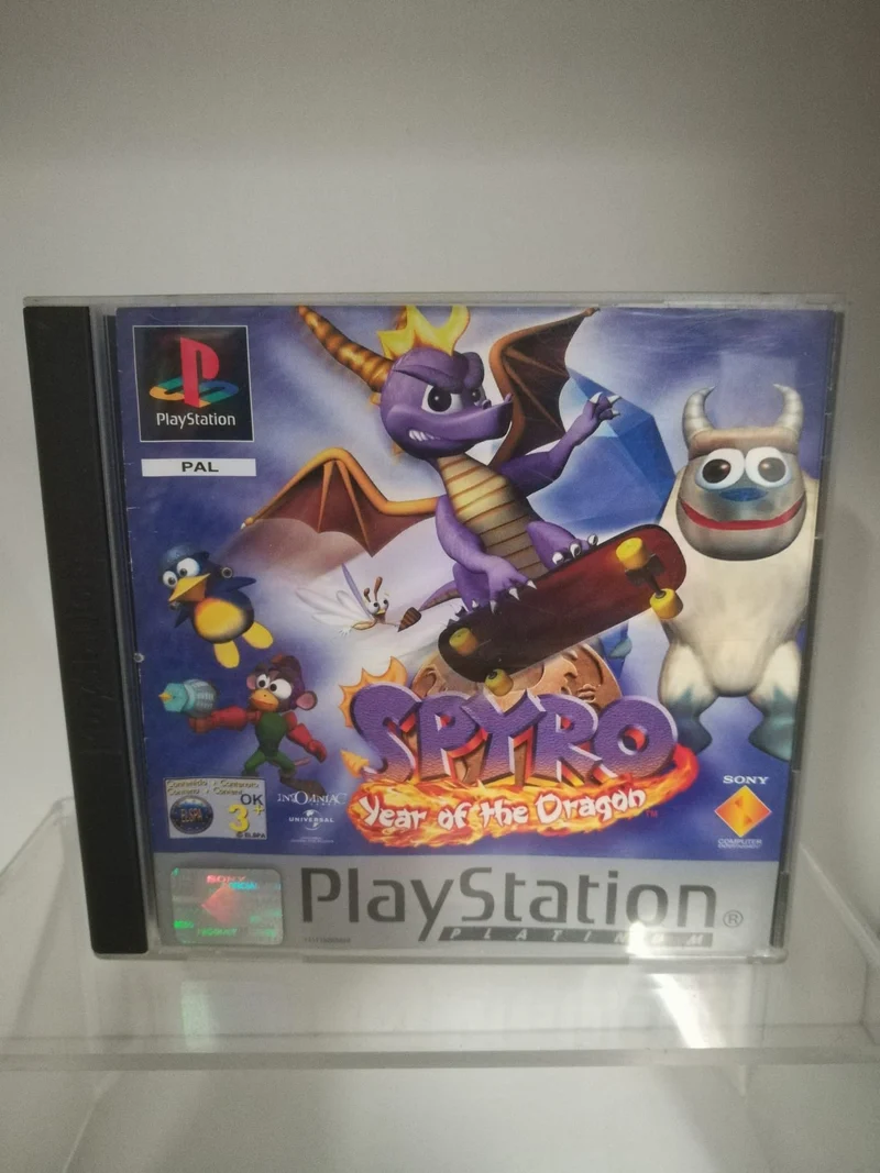 SPYRO: YEAR OF THE DRAGON PS1 (versione europea)(usato garantito)