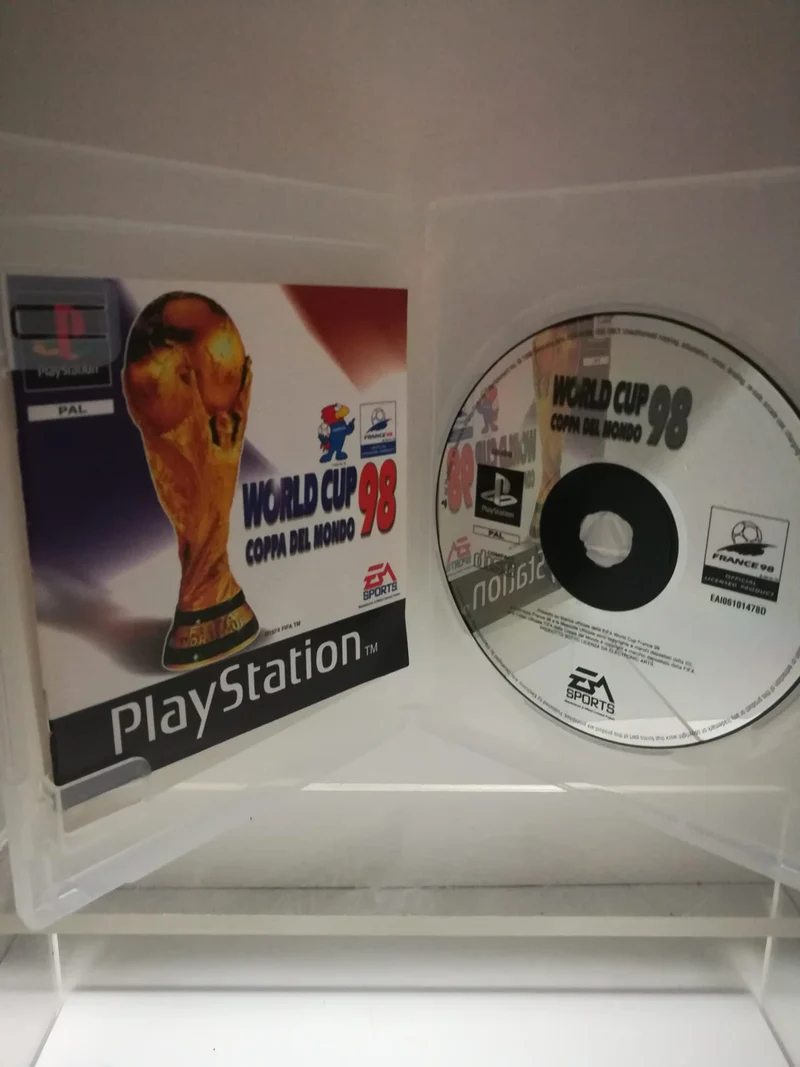 WORLD CUP 98 COPPA DEL MONDO PS1 (usato garantito)(senza custodia rubata in fiera)