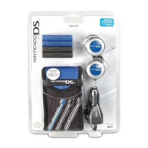 NINTENDO DS STARTER KIT (custodia DS ,l'adattatore per auto,cuffie,tre stili,due protettori per lo schermo,e quattro custodie per game)