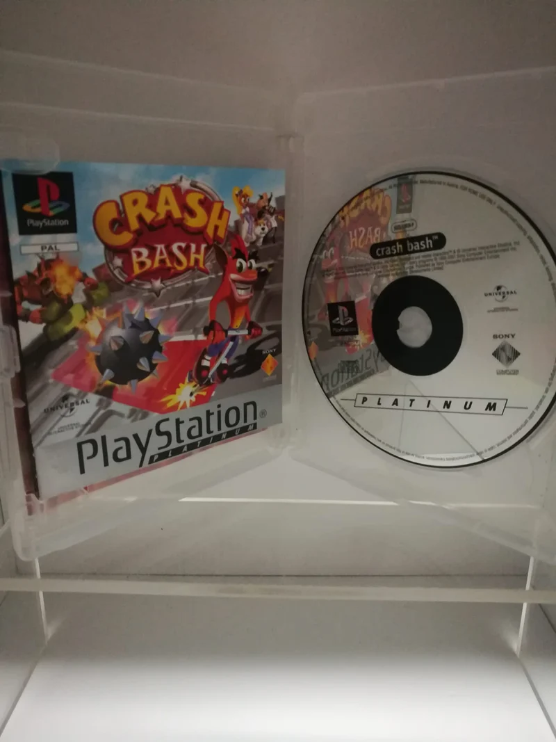 CRASH BASH PS1 (usato garantito)(senza custodia solo gioco e manuale)